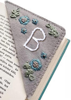 MOTEERLLU Personalized Hand Embroidered Corner Bookmark - Image 2