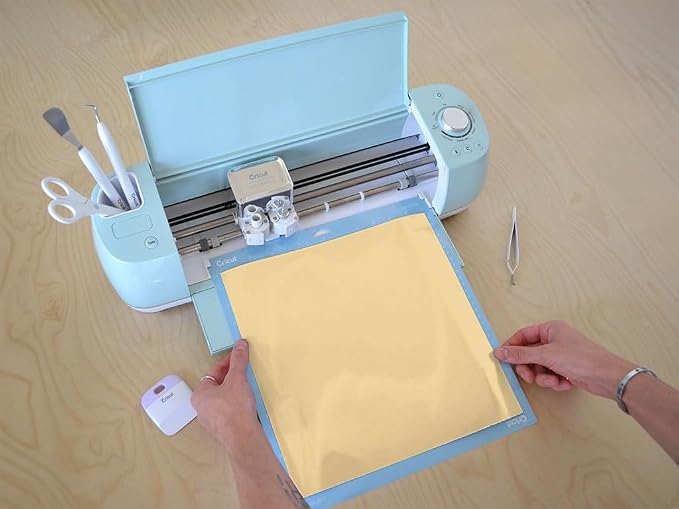 ORACAL 951 Cream Gloss Permanent Adhesive Vinyl Roll - Image 3