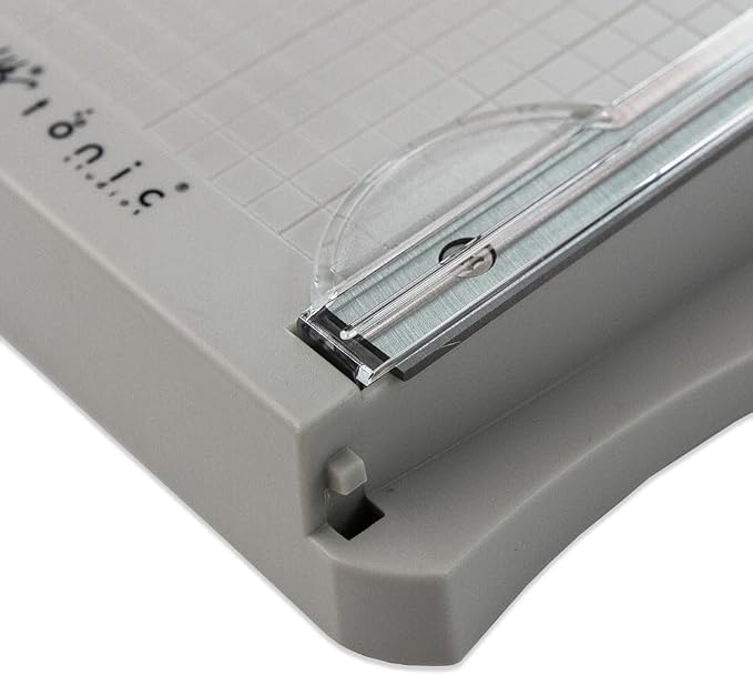 Tim Holtz Mini Paper Cutter - Image 7