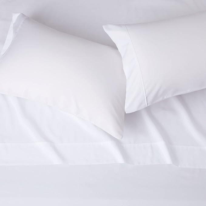 Amazon Basics Lightweight Super Soft, Wrinkle-Free, Breathable Microfiber - Image 3