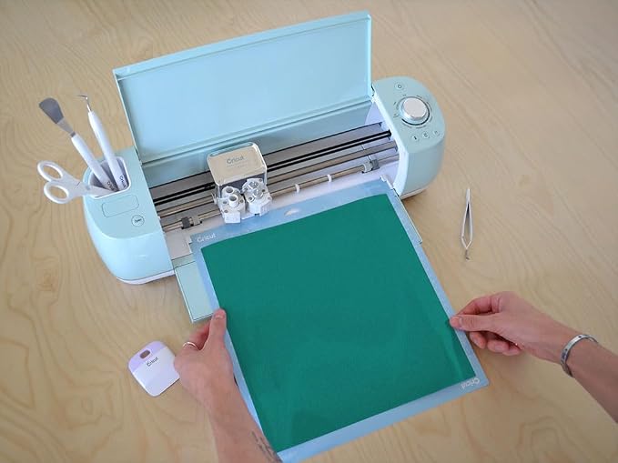 ORACAL 951 Sea Green Metallic Gloss Permanent Adhesive Vinyl Roll - Image 3