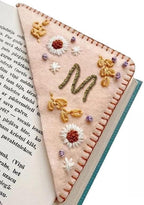 MOTEERLLU Personalized Hand Embroidered Corner Bookmark - Image 2