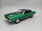 AMT 1970 Dodge Challenger USPS 1:25 Scale Model Kit - Image 7