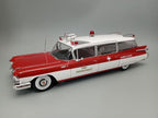 AMT 1959 Cadillac Ambulance w/Gurney 1:25 Scale Model Kit - Image 6