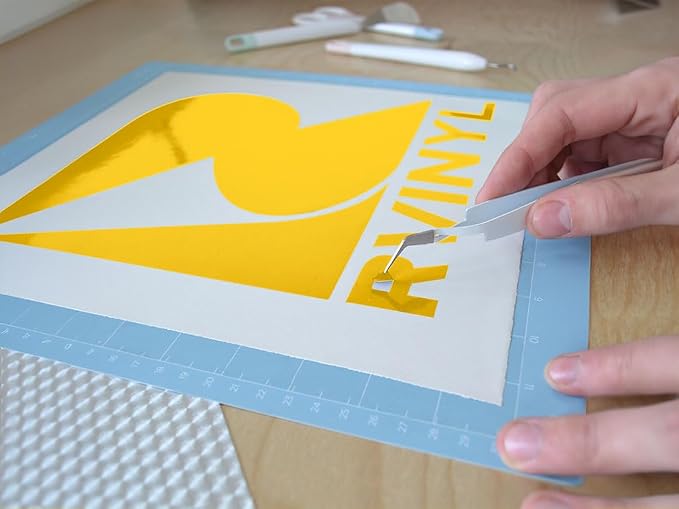 3M 7125 Scotchcal Thick Graphic Cast Film in Bright Yellow 15-12" x 5ft - Image 4