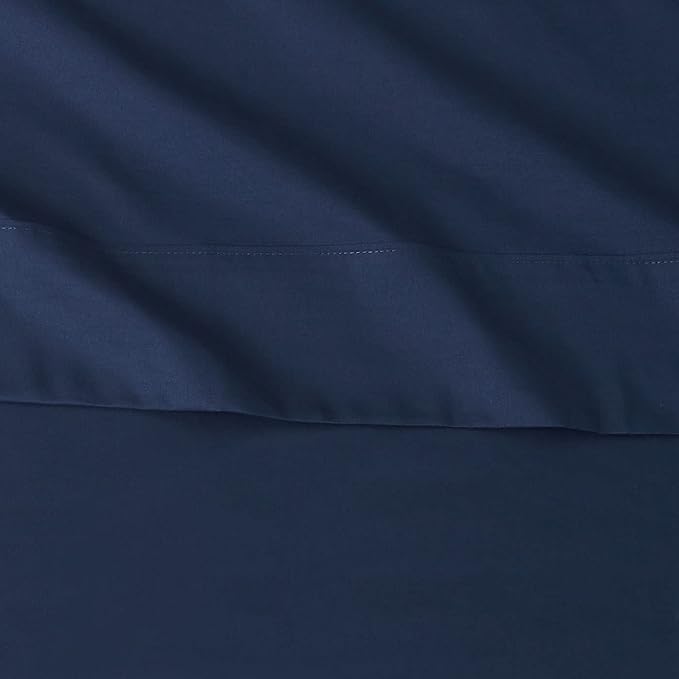 Amazon Basics Lightweight Super Soft Easy Care Breathable Microfiber 4-Piece - Image 4