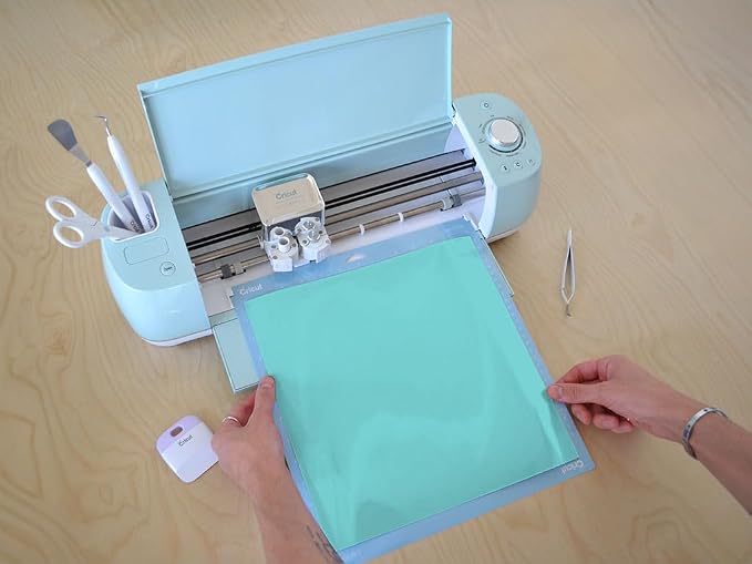 3M Robin Egg Blue Adhesive Craft Vinyl 12in x 10ft - Image 3