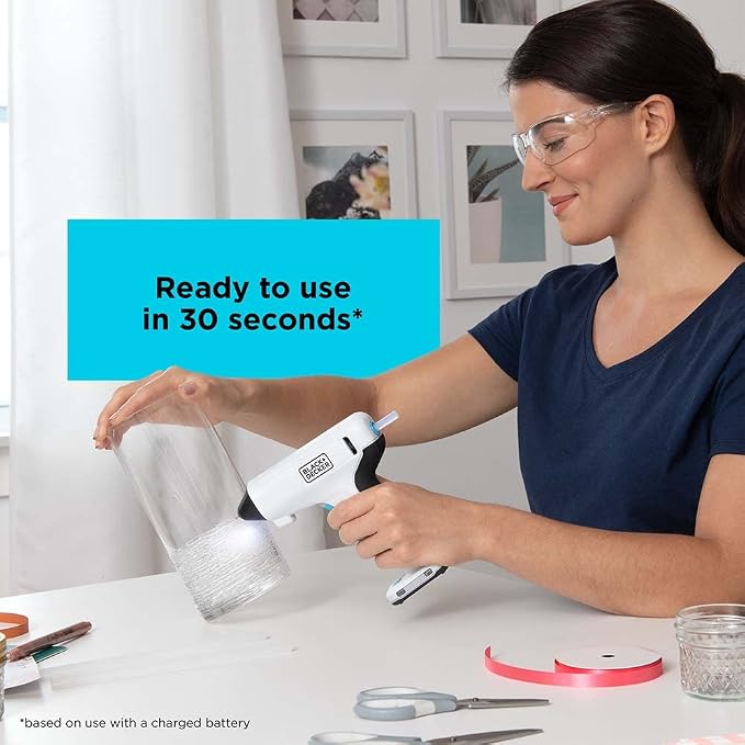 BLACK+DECKER 4V MAX Cordless Glue Gun, USB Rechargeable - Image 6