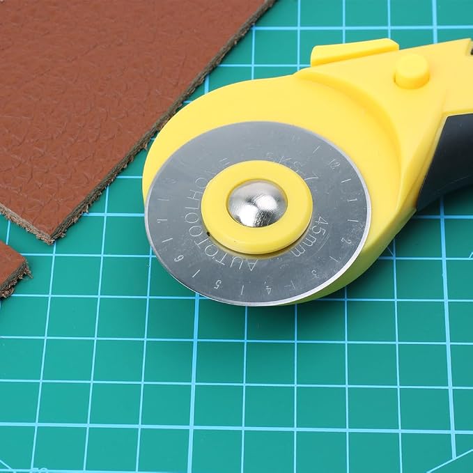 45mm Rotary Cutter Blades 50 Pack Replacement - Image 4