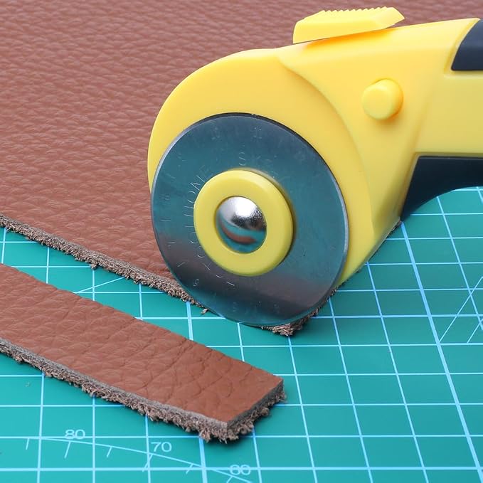 45mm Rotary Cutter Blades 50 Pack Replacement - Image 3