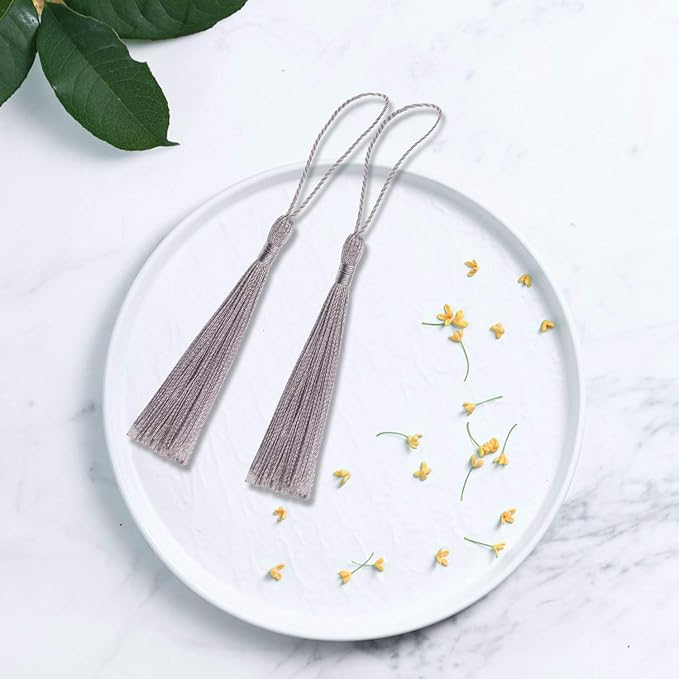 VAPKER 100 Pieces Silver Tassels 13cm/5-Inch Silky Handmade Soft Floss - Image 4
