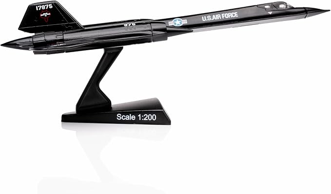 Postage Stamp USAF SR-71 Blackbird Die-Cast Metal Model – 1:200 Scale Strategic - Image 3