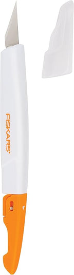 Fiskars 165110-1001 Easy Change Detail Craft Knife No. 11 blade - Image 3