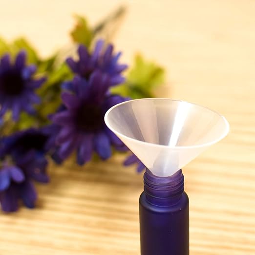 Super Z Outlet Small Clear Plastic Mini Funnels - Image 8
