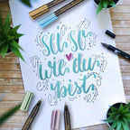 Dyvicl Metallic Brush Marker Pens - Image 5