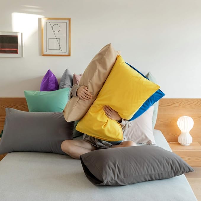 FLXXIE Body Pillow Cover - Image 4