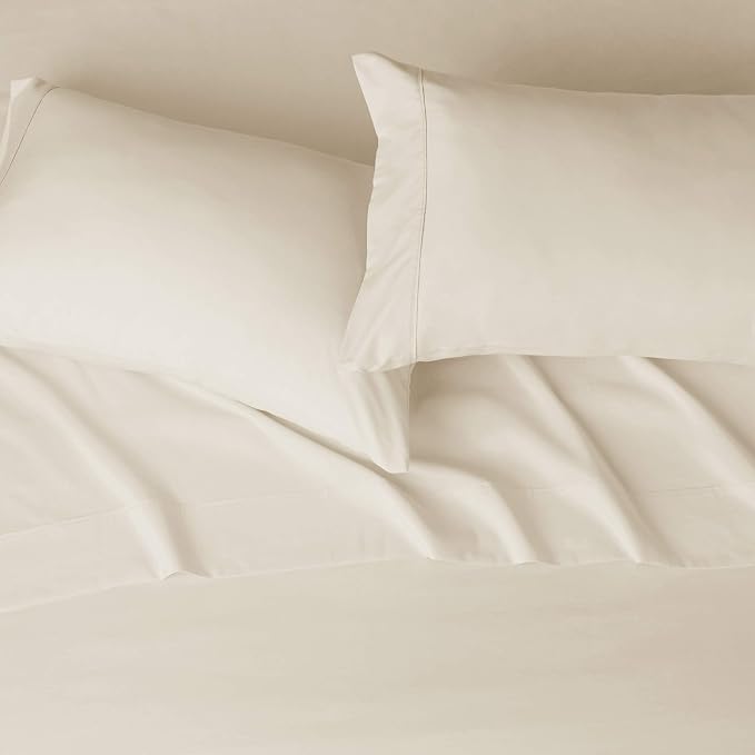 Amazon Basics Breathable, Ultra-Soft Microfiber 4-Piece Bed Sheet Set - Image 3