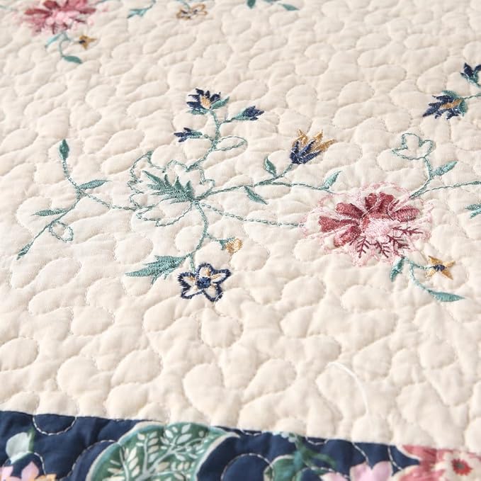 Quilt Set Floral Leaves 3D Embroidery Pattern 2 PCS Cotton Reversible Quilted - Image 6