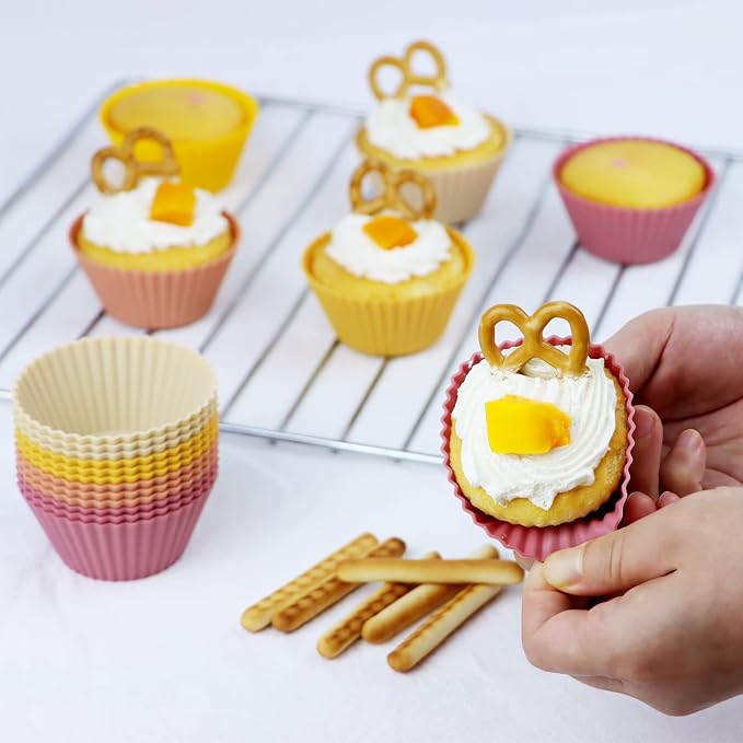 Silicone Baking Muffin Cups 12 Pack, Reusable Cupcake Liners Cake Molds - Image 3
