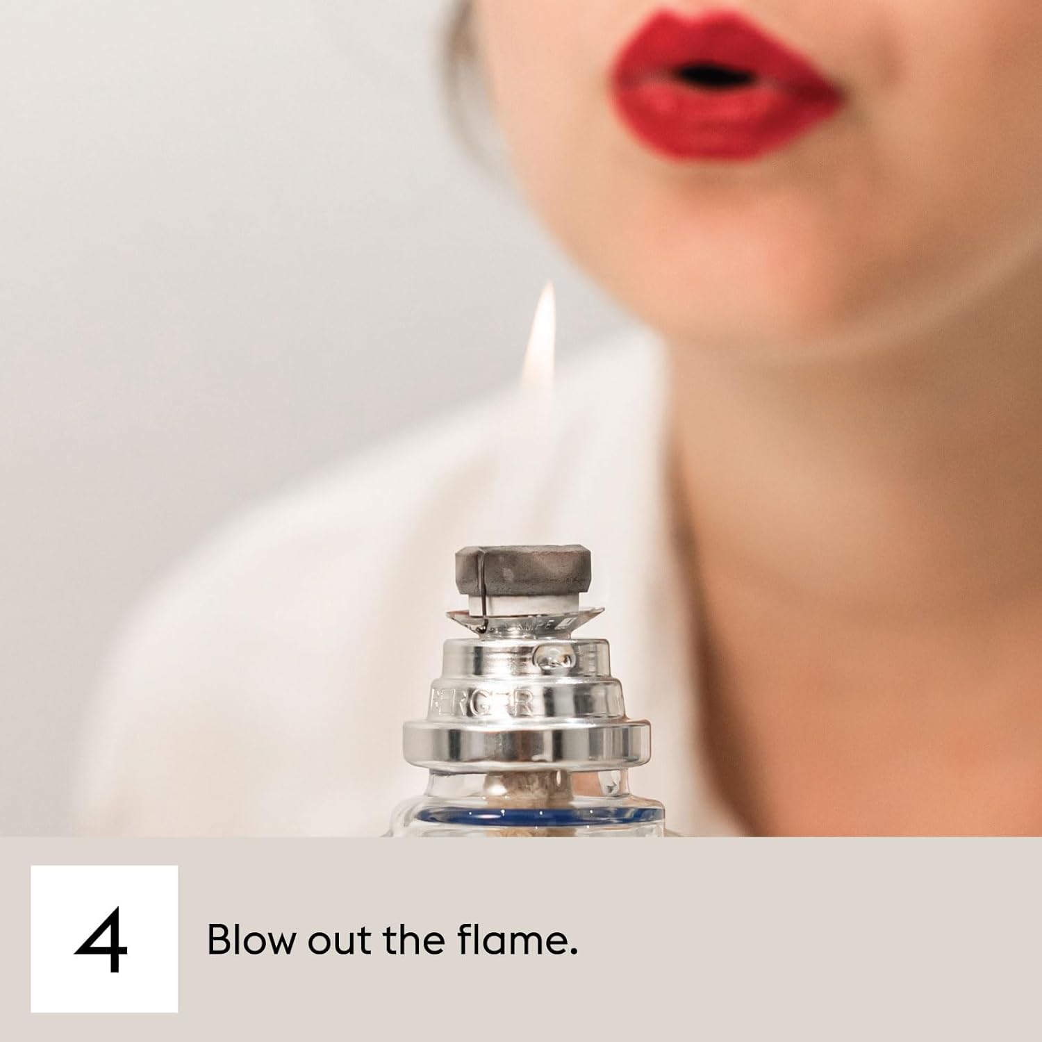 MAISON BERGER - Festive Fir - Lampe Berger Fragrance Refill for Home Fragrance Oil Diffuser - Air Freshener - 33.8 Fluid Ounces - 1 Liter