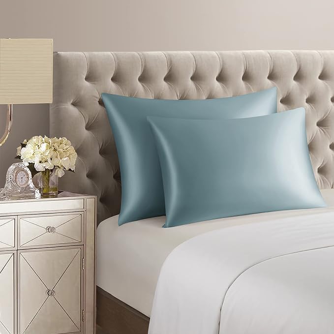DISANGNI Silk Indulgence Set: Premium 22 Momme Mulberry Silk Pillowcase & Eye - Image 3