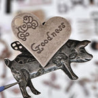 Diuhofart 2Pack Vintage Scrapbook Embellishments - Image 3