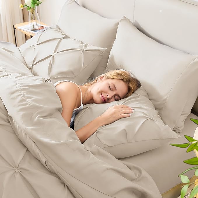 HIMEET Pintuck Bed in a Bag, 7 Pieces California King Comforter Set Beige - Image 7