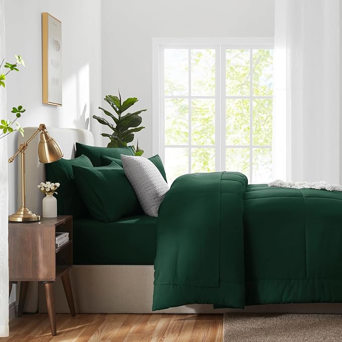 CozyLux Oversized King Comforter Sets Emerald Green, 7 Pieces Bed in a Bag - Image 9