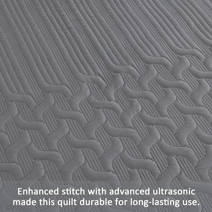 Yiran Grey Quilt Set King Size Lightweight Bedspread Ultrasonic Wave Pattern - Image 5