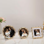 High-End Gold 4x4'' Round Zinc Alloy Picture Frames, Unique Wave Design - Image 4