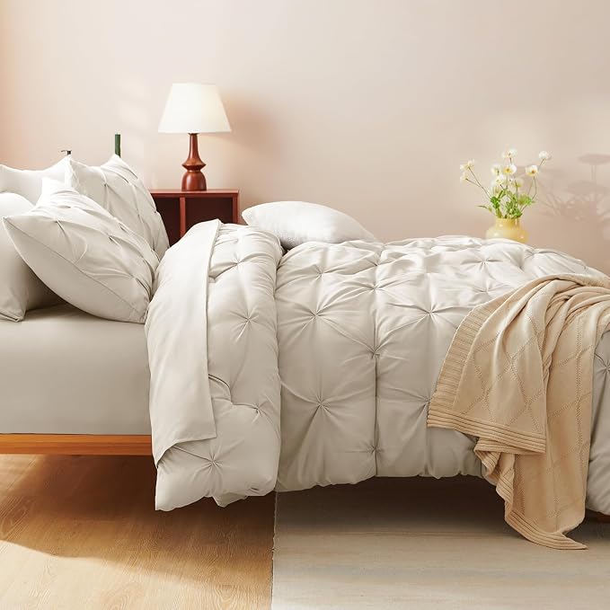 HIMEET Pintuck Bed in a Bag, 7 Pieces Full Size Comforter Set Beige, Luxury - Image 9
