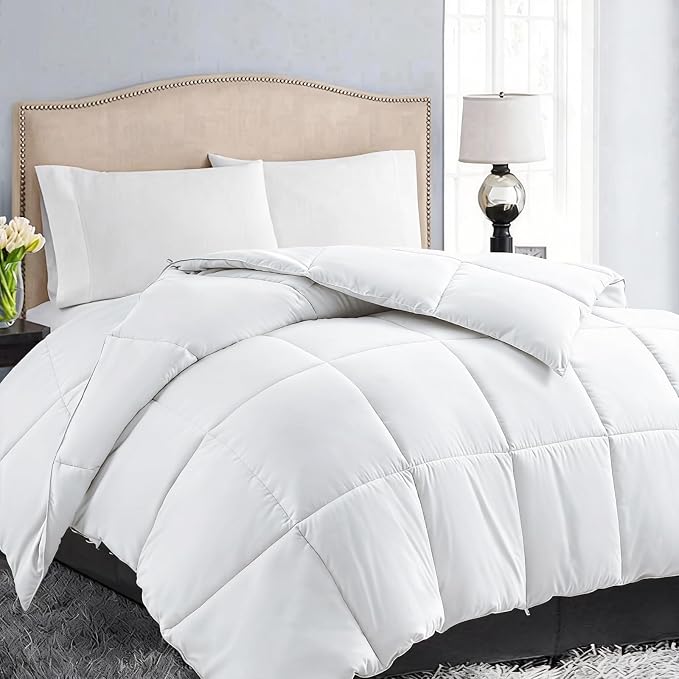 EASELAND Down Alternative Comforter California King by EASELAND