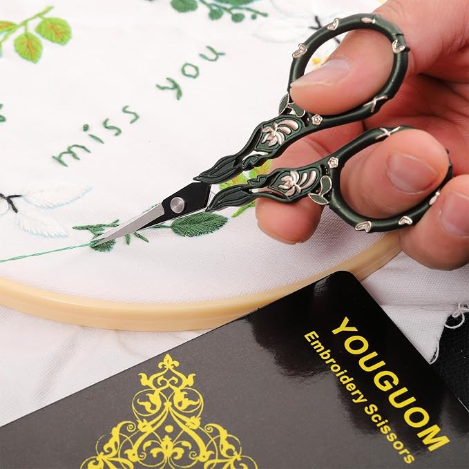 YOUGUOM Vintage Needlework Scissors - Image 4