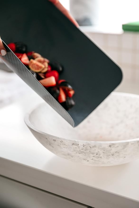 Dexas Heavy Duty Grippmat Flexible Cutting Board Set of Four, 8 by 11 inches - Image 4