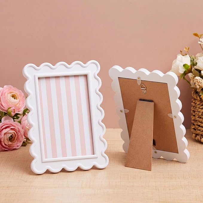 AceOrbit 4x6 Inches White Flower Wavy Scalloped Picture Frame Cute Wavy Edge - Image 4