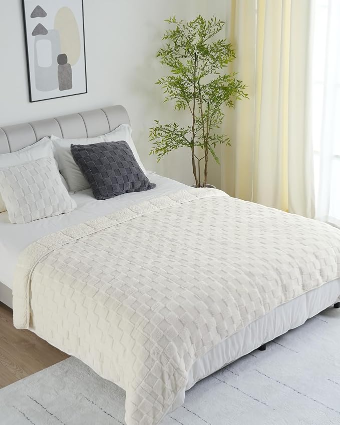 Uttermara Weighted Blankets for Adults Full Size, 12lbs 60x80 inches Blanket - Image 5