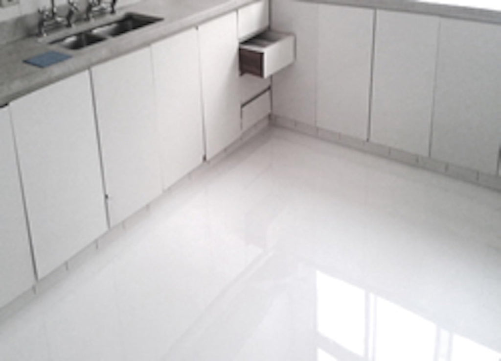 Coloredepoxies 10025 White Epoxy Resin Coating Made with Beautiful and Vibrant Pigments, 100% solids, For Garage Floors, Basements, Concrete and Plywood. 3 Gallon Kit