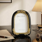 Cuspin Vintage 4x6 Picture Frame Black and Gold, Ornate Arched Resin Photo Frame - Image 3
