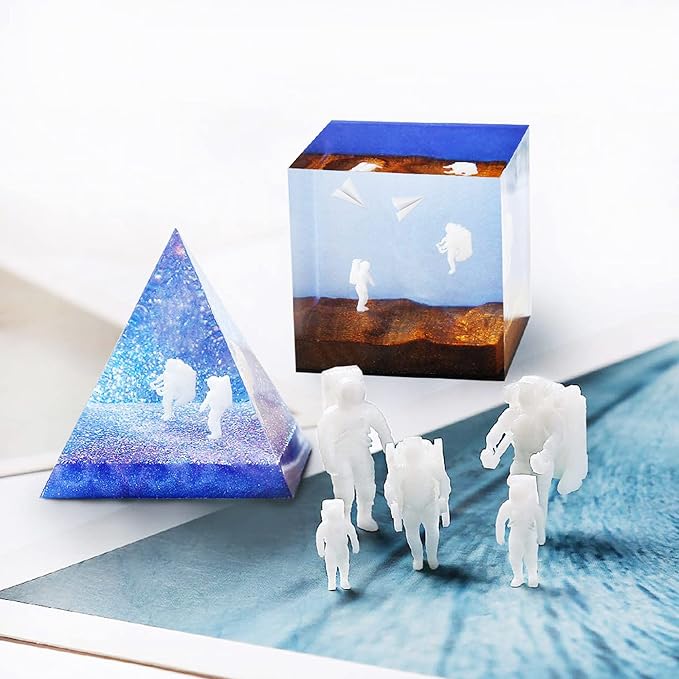 Woohome 14 PCS Resin Casting Molds Fillers 3D Astronaut Paper Airplane - Image 2