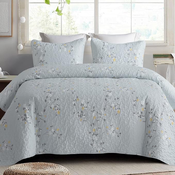Exclusivo Mezcla Reversible Boho Quilts Queen Size, Light Blue Bedspreads by ExclusivoMezcla