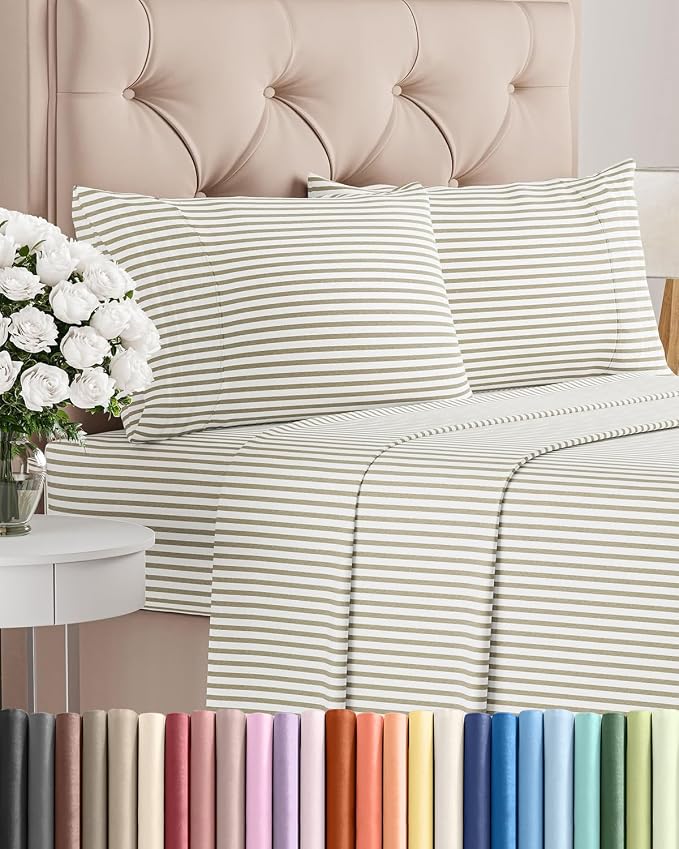 Full Size 4 Piece Sheet Set by CGKUnlimited