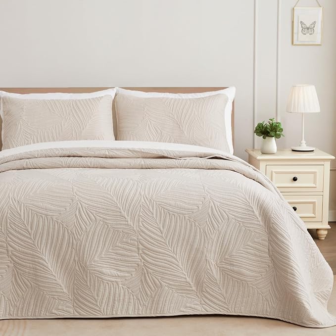 Exclusivo Mezcla Twin Quilt Bedding Set, Lightweight Brich Beige Quilts Twin by ExclusivoMezcla