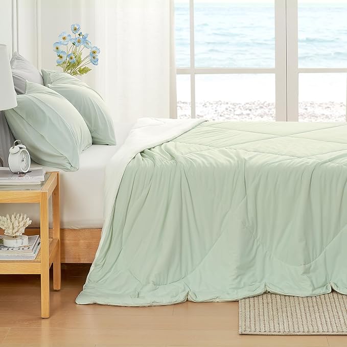 Cozy Bliss Cooling Comforter King Size, Cooling Blankets - Image 4