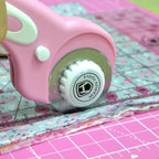 Rotary Cutter Set Pink - Image 7