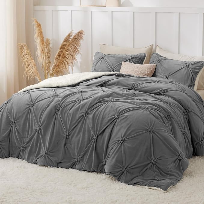 BEDELITE Pintuck Fluffy Twin Comforter Set - Image 3