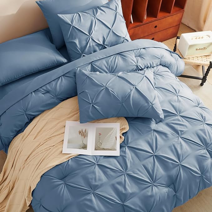 HIMEET Pintuck Bed in a Bag, 7 Pieces California King Comforter Set Grayish Blue - Image 4