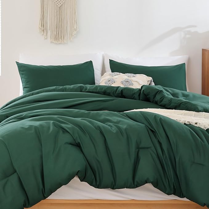 ROSGONIA King Size Comforter Set Emerald Green, All Season Blanket Lightweight by ROSGONIA