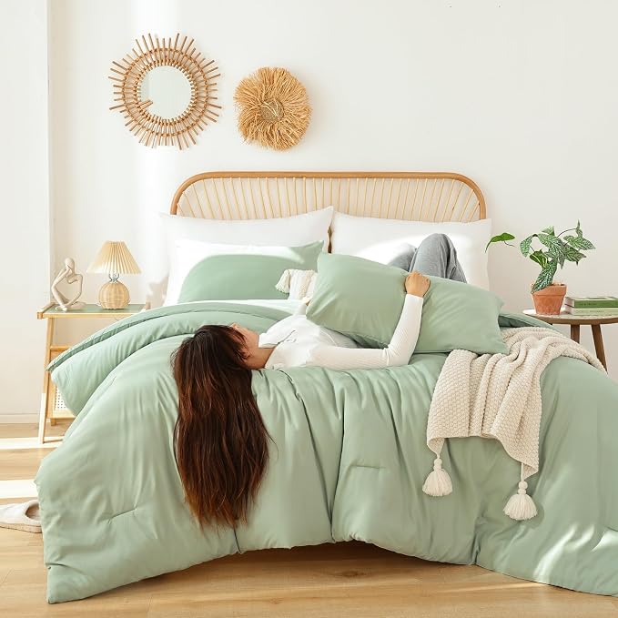 ROSGONIA King Size Sage Green Comforter Set - Image 2