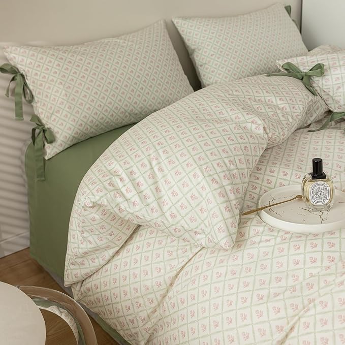 mixinni Red Floral Duvet Cover Set Queen Size by mixinni