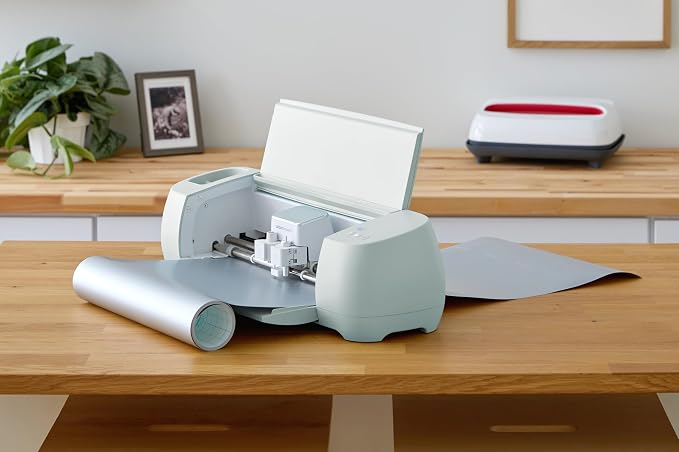 Cricut Smart Permanent Vinyl, Matte Metallic | 3-Pack of 3ft Rolls - Image 5